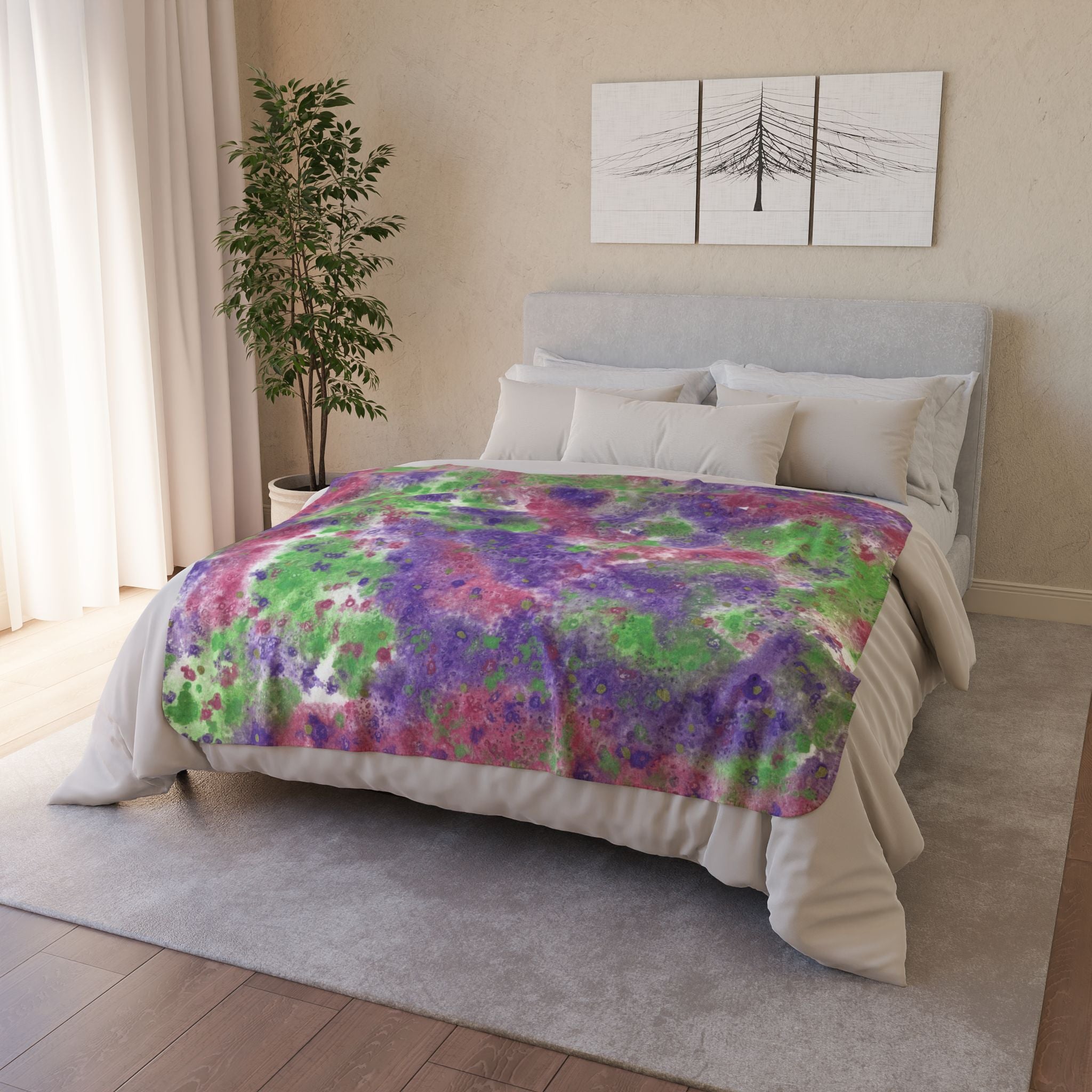 Fleece Throw Blanket, Textured Sherpa Underside, Hemmed, 2 Sizes. Colourful Abstract Design. Perfect for Bedroom, Living Room, or Special Gift #100 Immortal Being